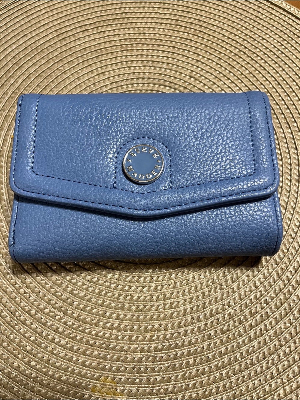 Steve Madden Periwinkle Pebbled Fold Wallet Small